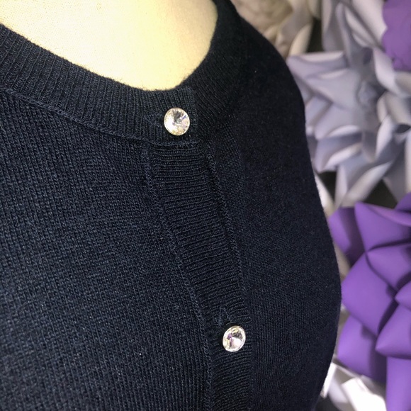 Navy sweater with diamond buttons - Picture 2 of 5